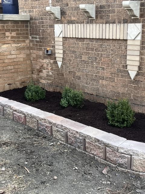 Beautiful mulch installation